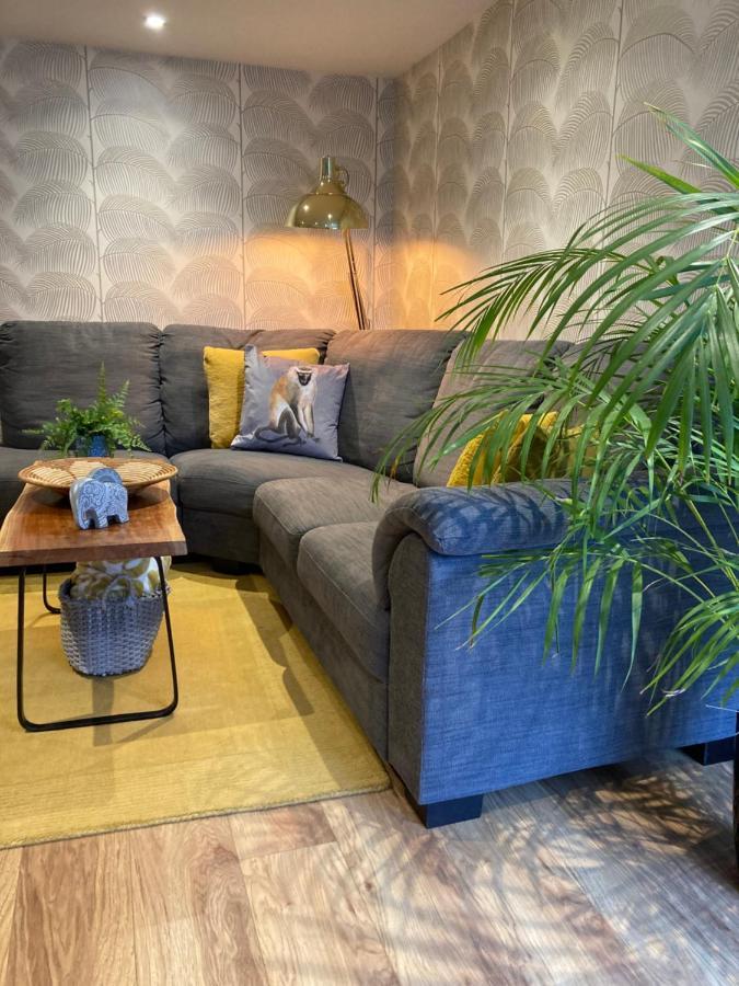 Streamside Apartments ヨービル エクステリア 写真